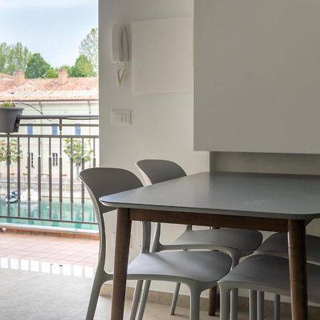 Fiori Sull'Acqua Apartments Peschiera del Garda Kültér fotó