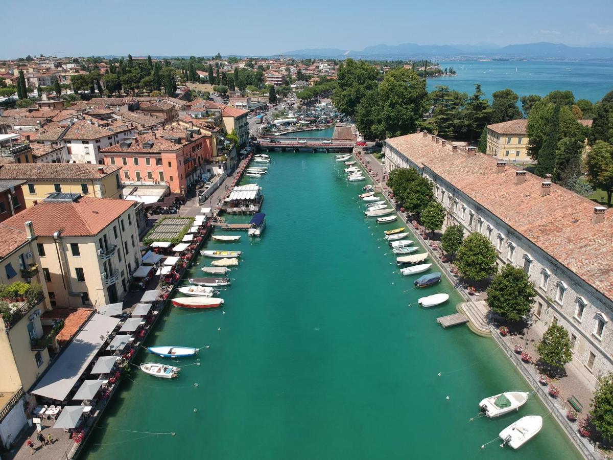 Fiori Sull'Acqua Apartments Peschiera del Garda Kültér fotó