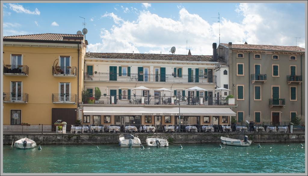 Fiori Sull'Acqua Apartments Peschiera del Garda Kültér fotó