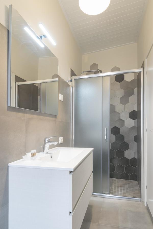 Fiori Sull'Acqua Apartments Peschiera del Garda Kültér fotó